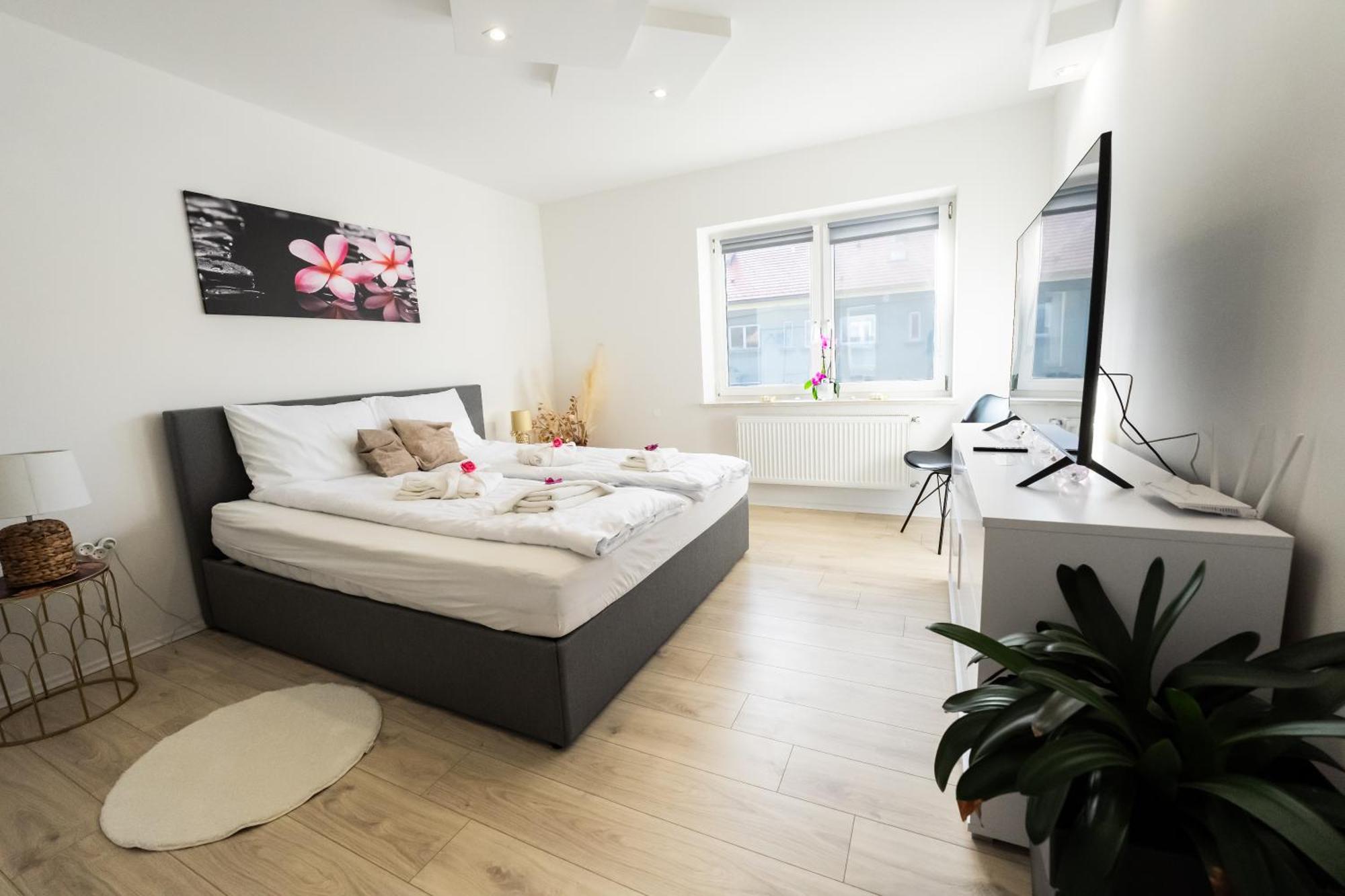 Luxe Apartments Лютомер Екстер'єр фото